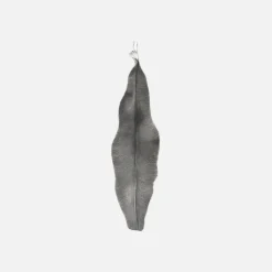 Leaves pendant tall