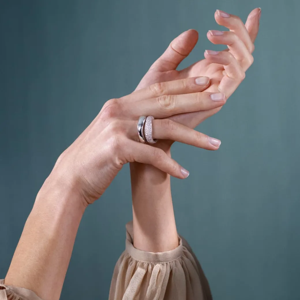 Love ring 4