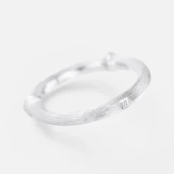 Nature ring III