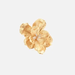 Wild Rose broche